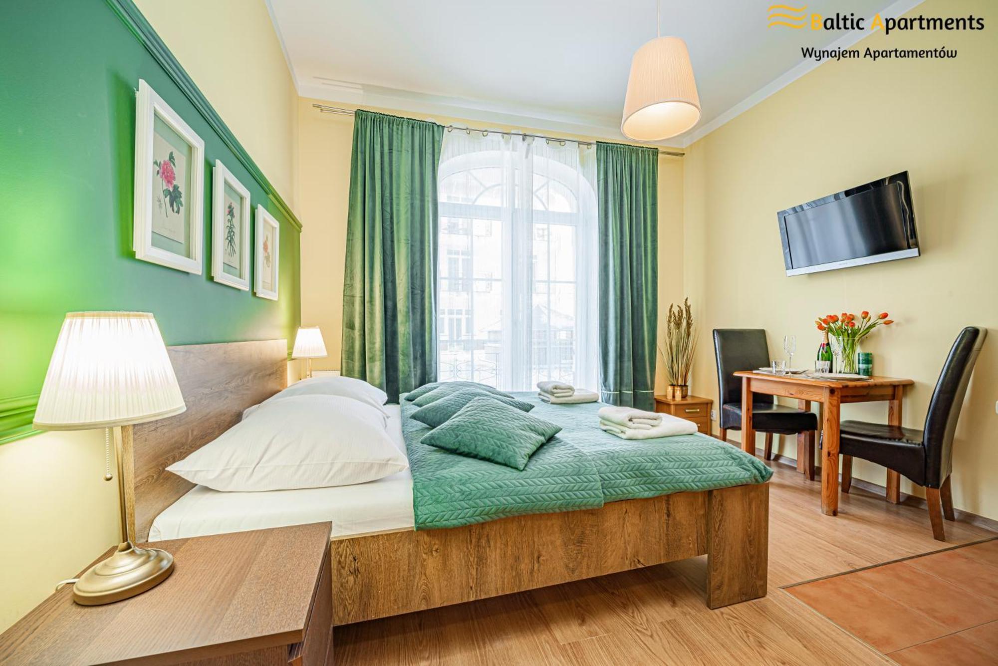 Baltic Apartments - Apartamenty Korony Piastow Świnoujście Екстериор снимка