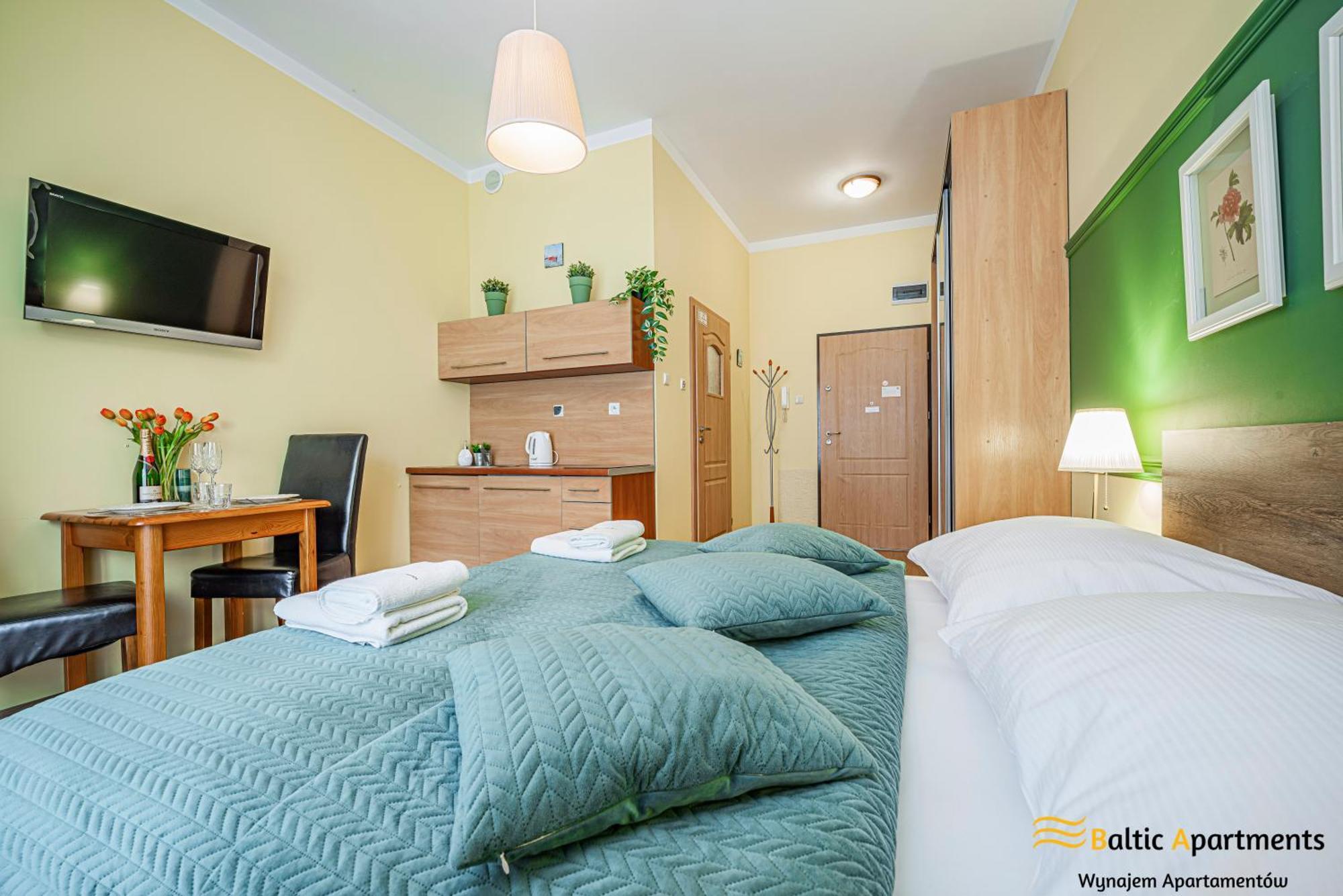 Baltic Apartments - Apartamenty Korony Piastow Świnoujście Екстериор снимка